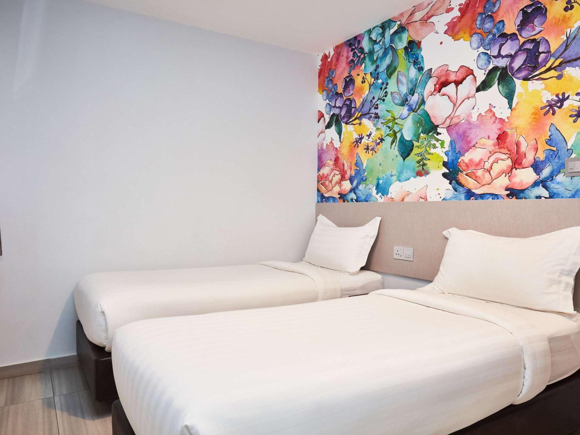 Ibis Budget Singapore Selegie Exterior photo